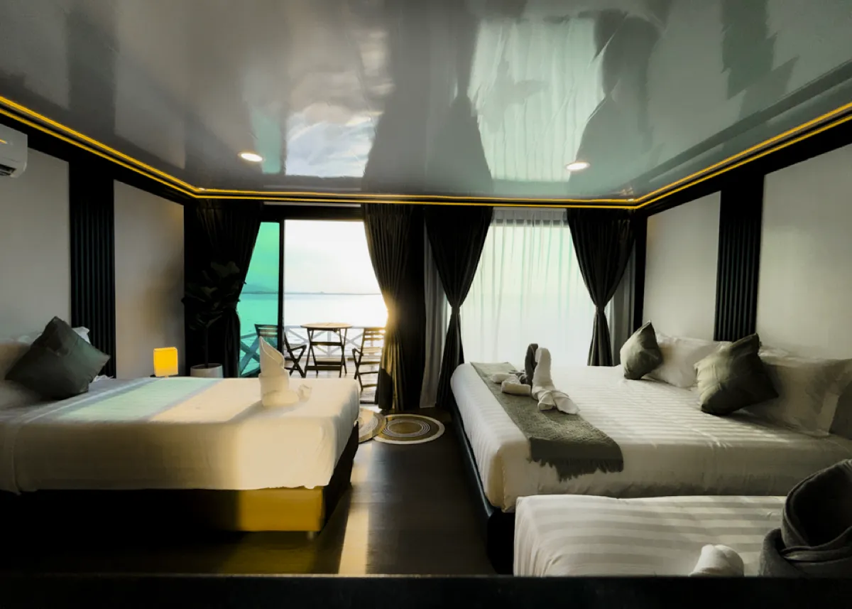 Double storey family suite with sea view
